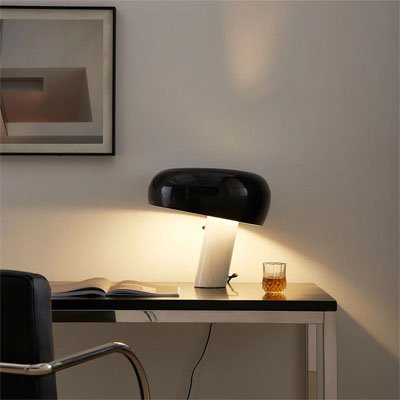 Lampe champignon Design Marbré LED Couleur de la base blanche et l'abat-jour est noir