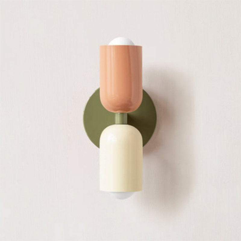 Applique murale chambre | Design Ajustable l'abat-jour du haut est rose, celui du bas est blanc et le châssis vert.