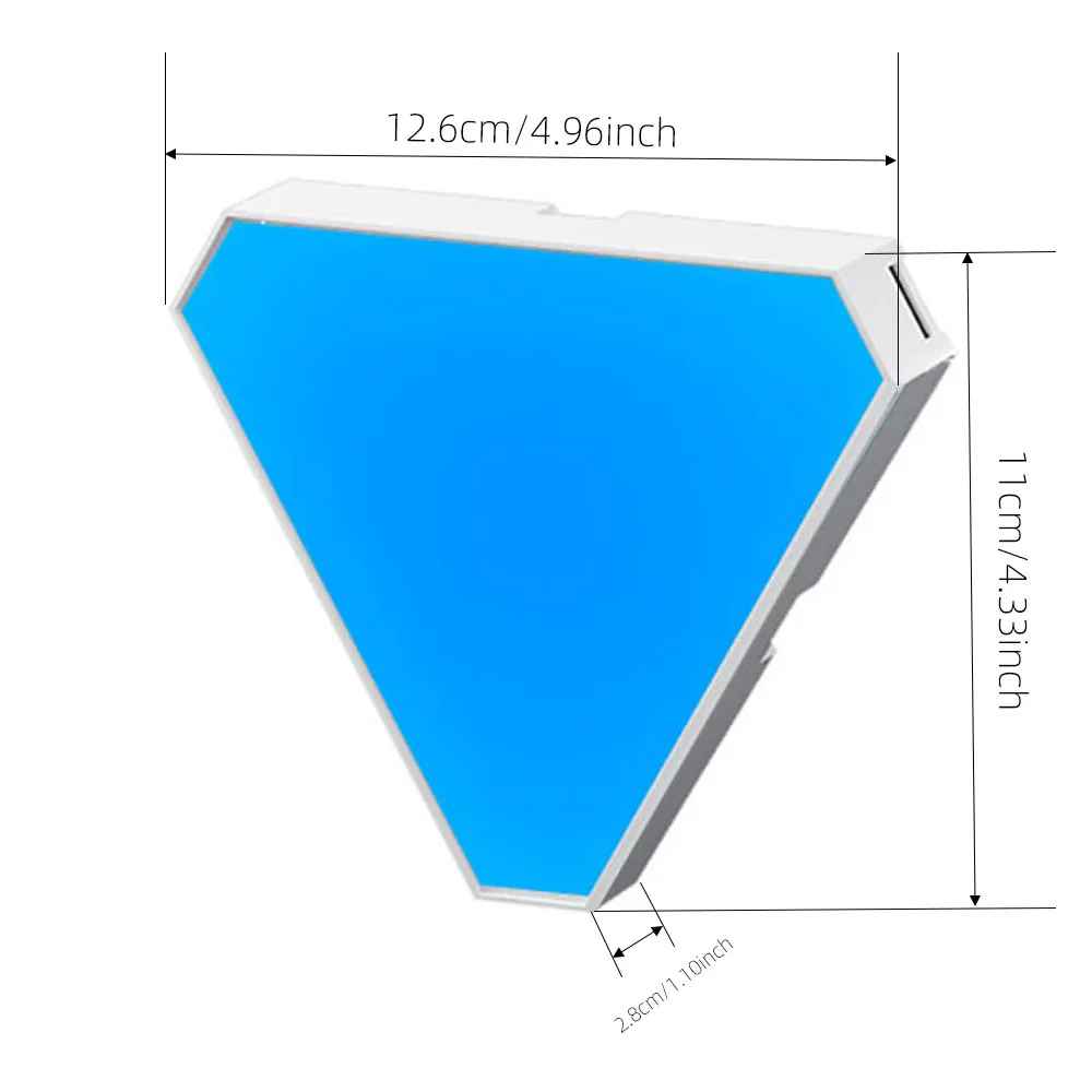 L'image donne les dimensions de l'applique murale interieur | Design Reuleaux : 11 cm de haut par 12,6 cm de largeur et 2.8 cm de profondeur.