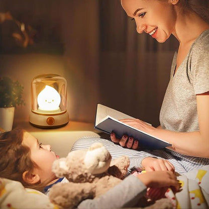 La veilleuse bébé | Goutte Apaisante éclaire une maman lit une histoire à son enfant 